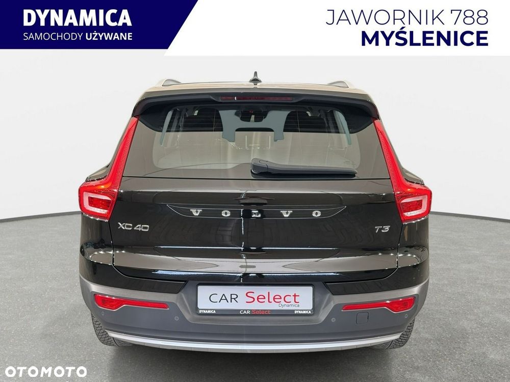 Volvo XC 40 - 8