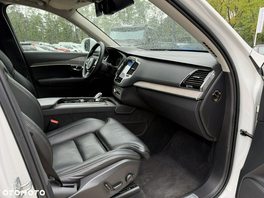 Volvo XC 90 - 19