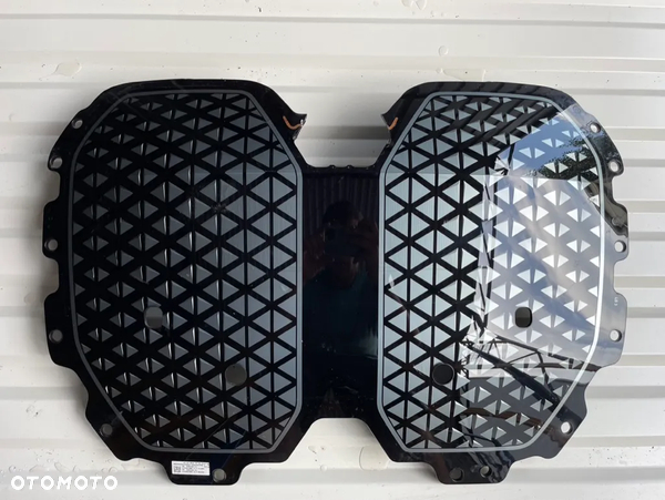 ATRAPA CHŁODNICY GRILL NERKI BMW IX 5A0E039 5A0E040