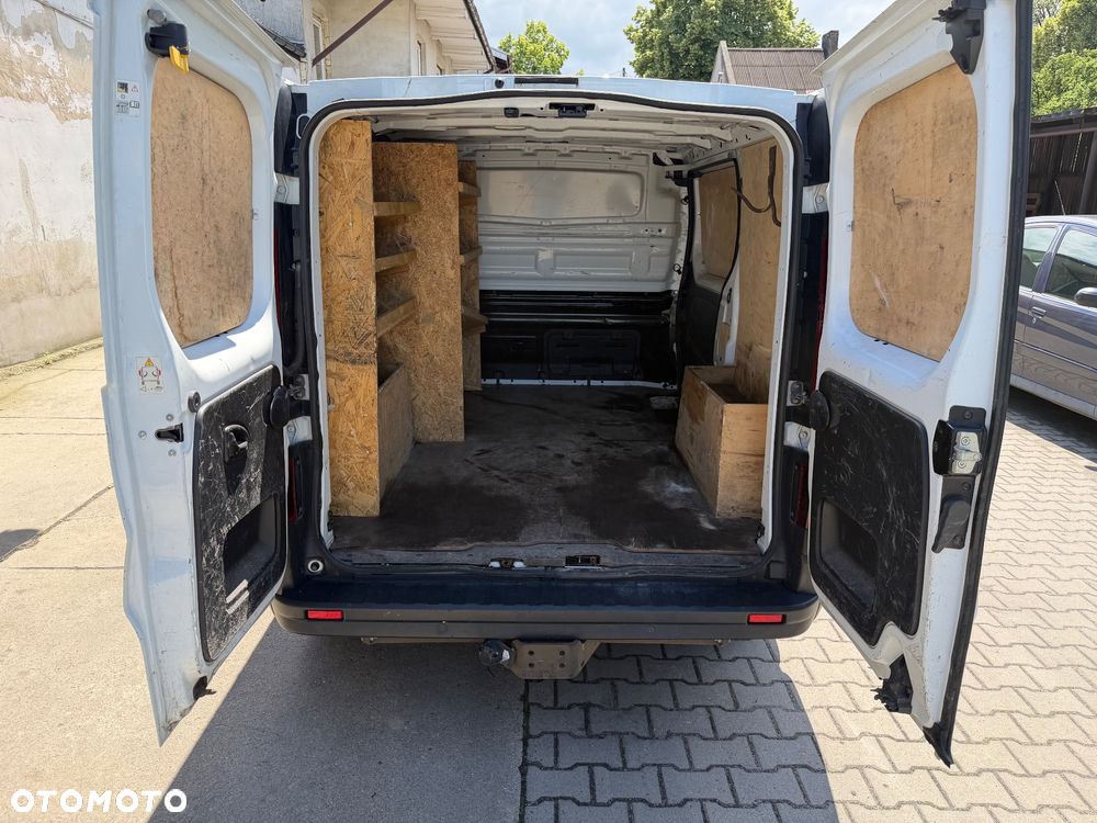 Renault TRAFIC BOGATA WERSJA!! Martwe pole, Park Assist, NAWIGACJA KLIMATYZACJA TEMPOMAT, świeżo sprowadzony, OKAZJA !!!! - 21