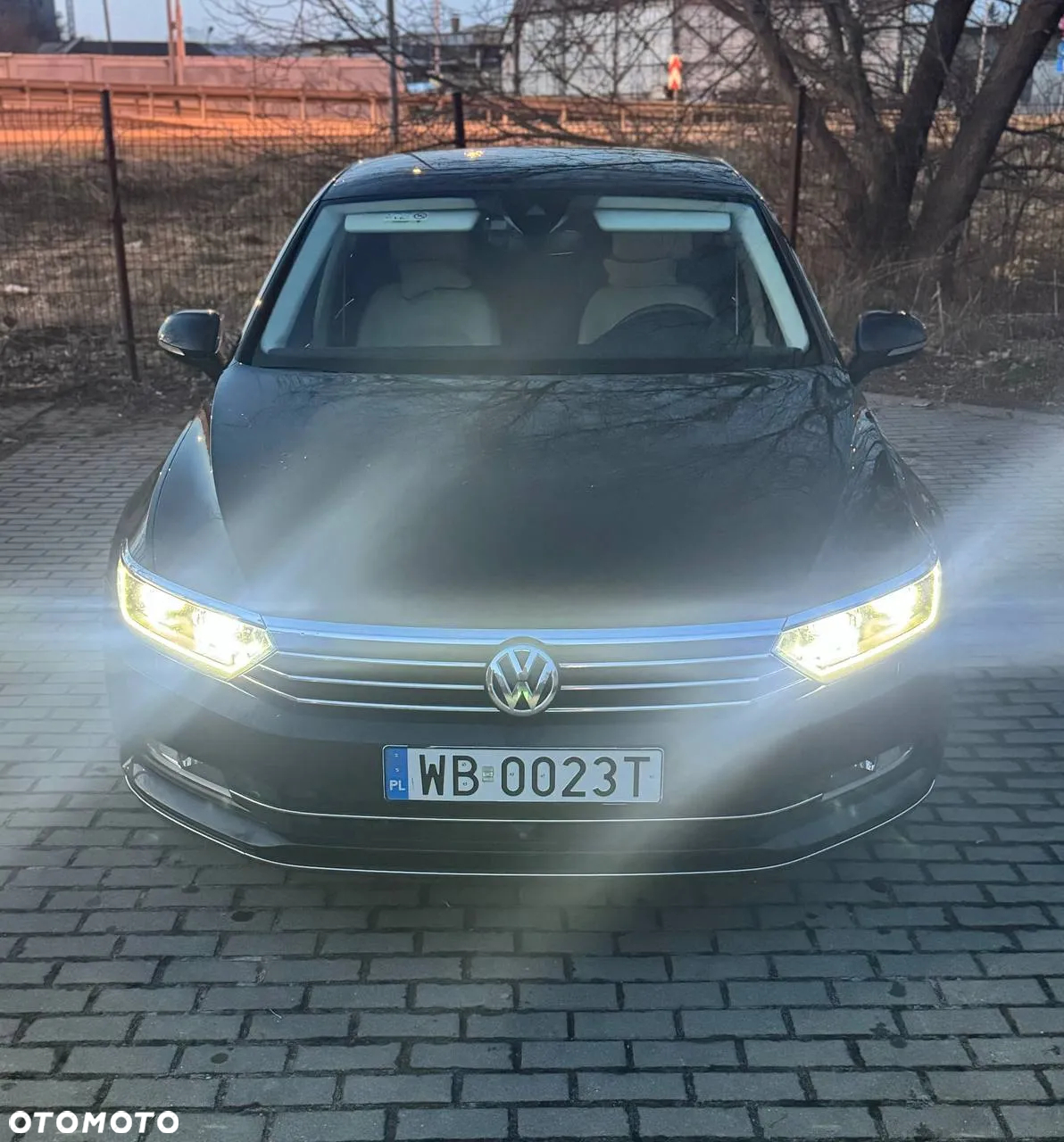 Volkswagen Passat 2.0 TDI BMT Highline DSG7 - 9