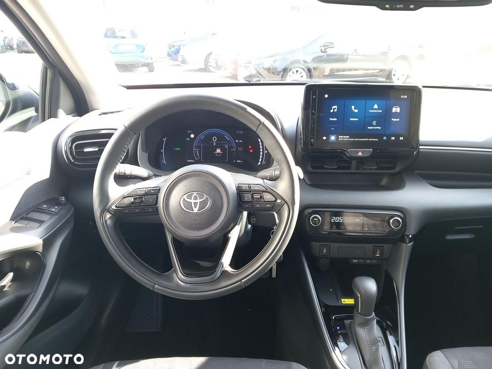 Toyota Yaris Hybrid 1.5 Style - 13