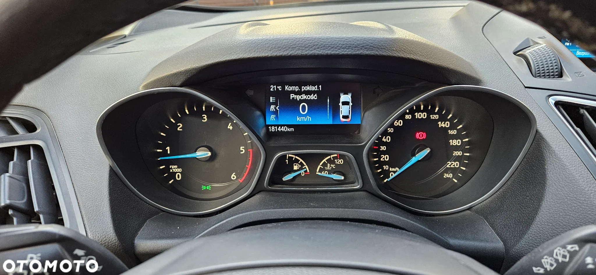 Ford C-MAX - 12