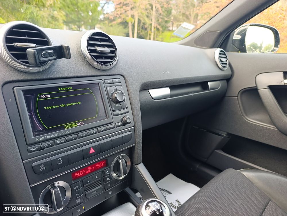 Audi A3 Sportback 1.6 TDI S-line - 27