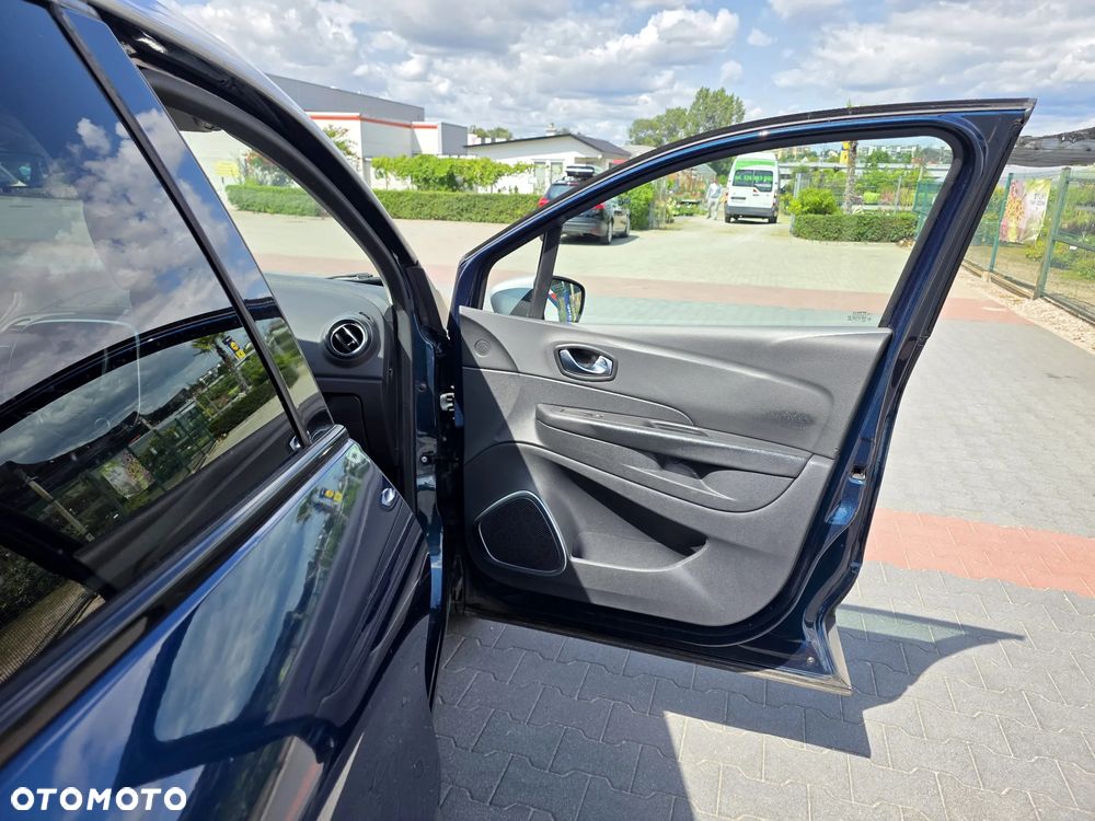Renault Captur 0.9 Energy TCe Life EU6 - 14