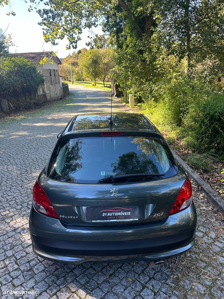 Peugeot 207 1.4 16V Sport - 6