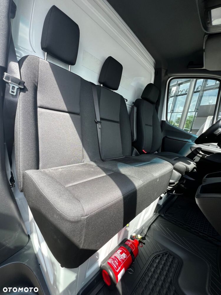 Mercedes-Benz Sprinter Sprinter - 12