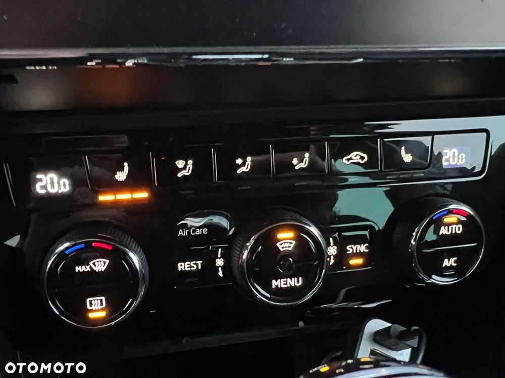 Skoda Superb - 35