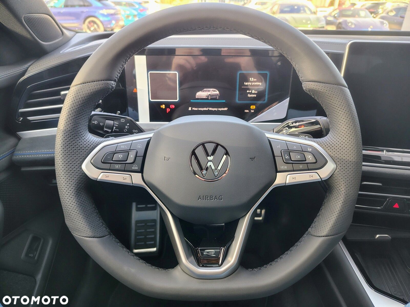 Volkswagen Passat - 14