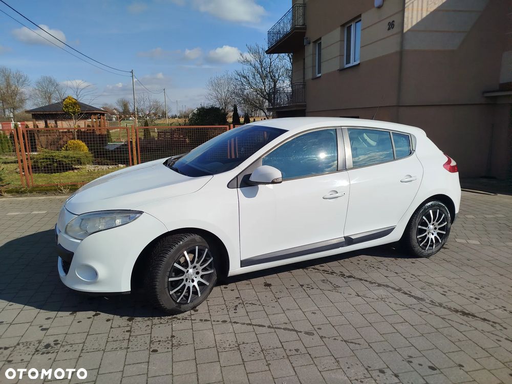 Renault Megane 1.6 16V 100 Authentique - 1
