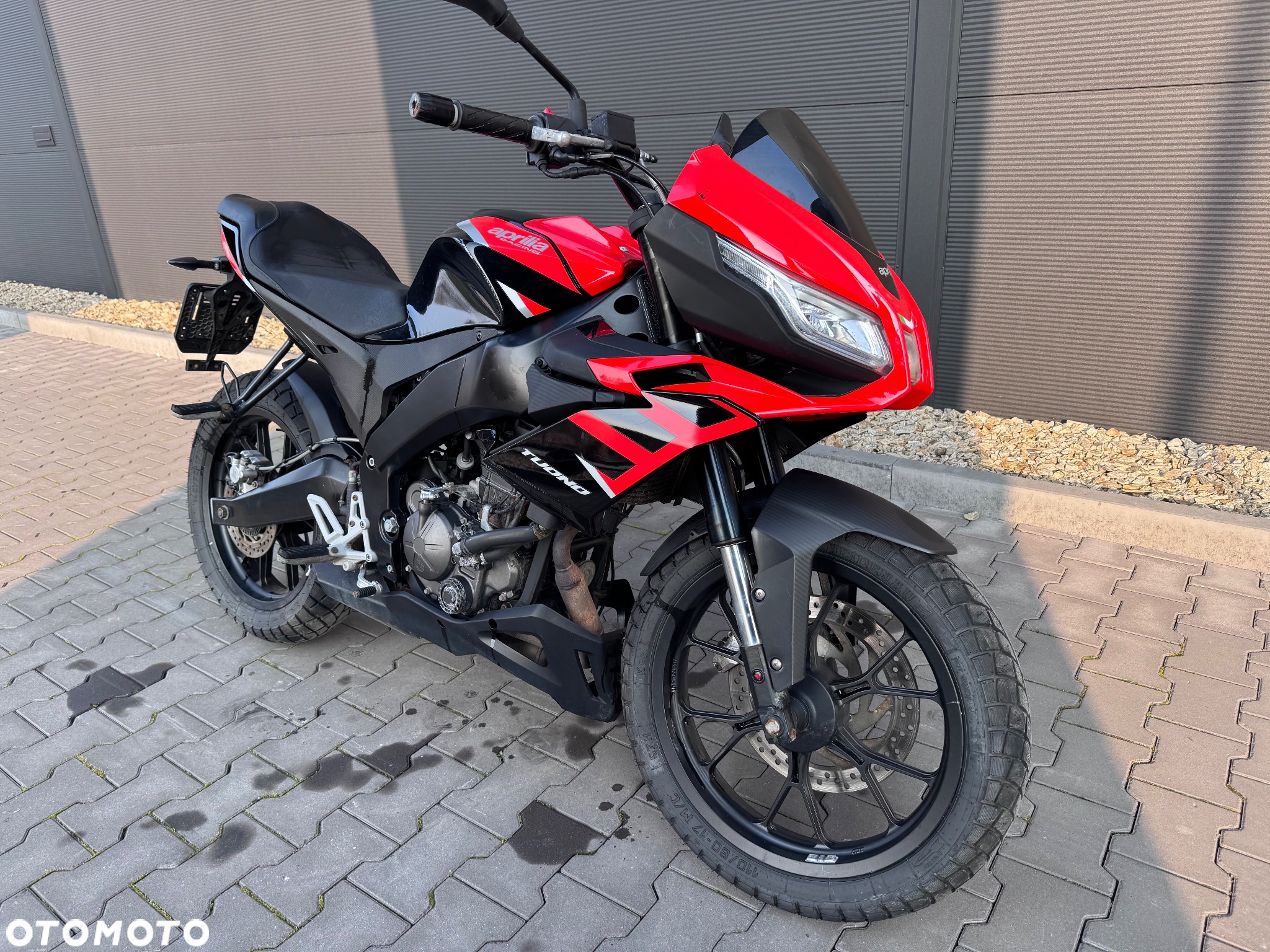 Aprilia Tuono - 5