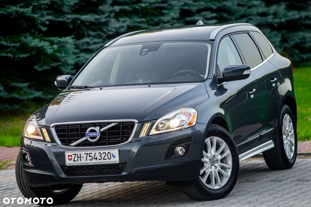 Volvo XC 60 D5 AWD Momentum - 5
