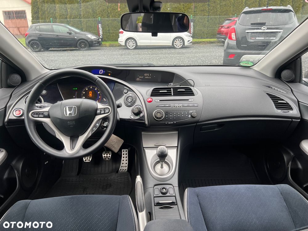 Honda Civic 1.8 Comfort - 15