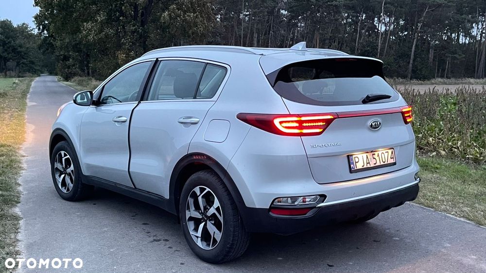 Kia Sportage 1.6 CRDI Black Edition 2WD - 1