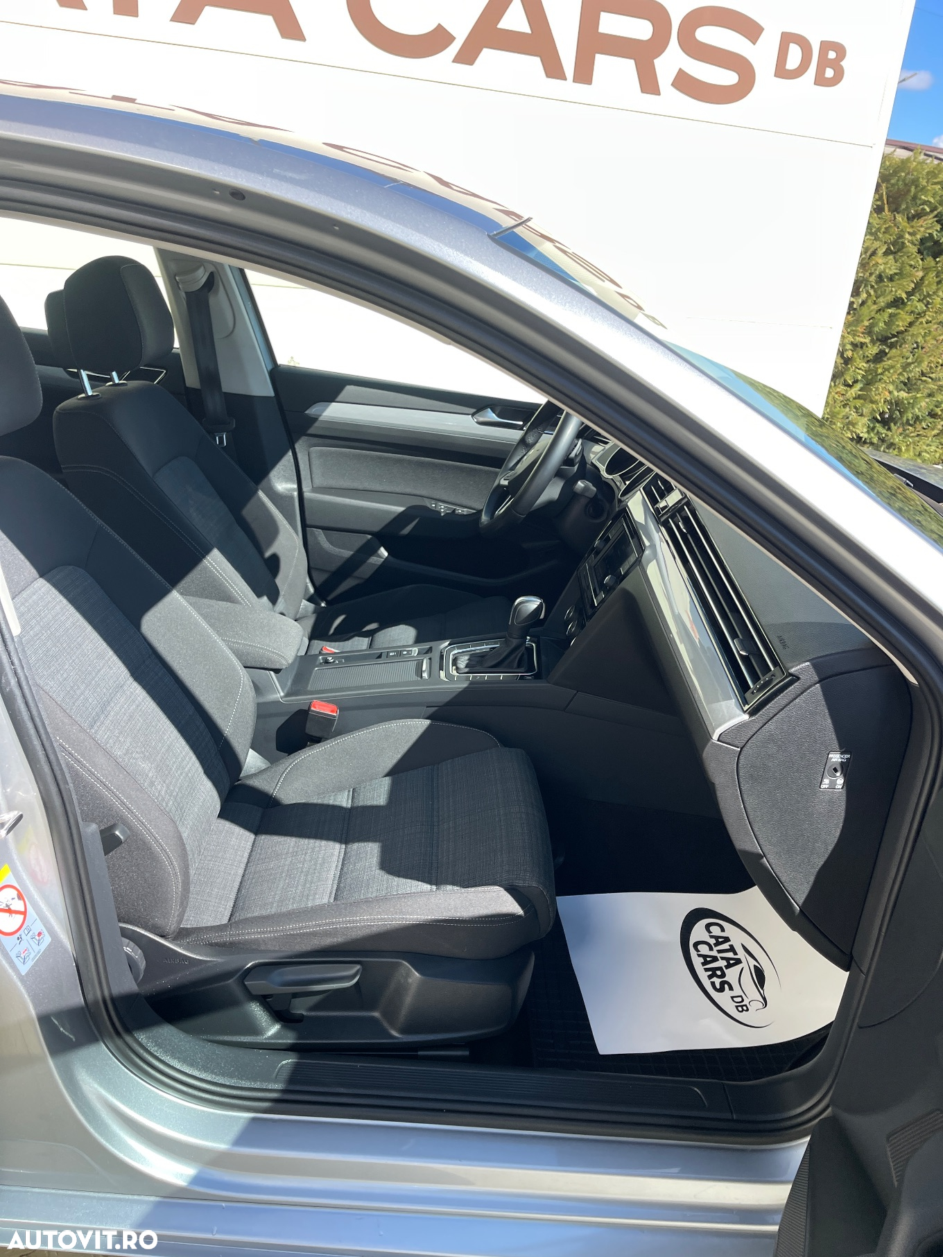 Volkswagen Passat - 23