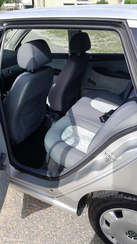 Skoda Fabia Break 1.4 Comfort - 5