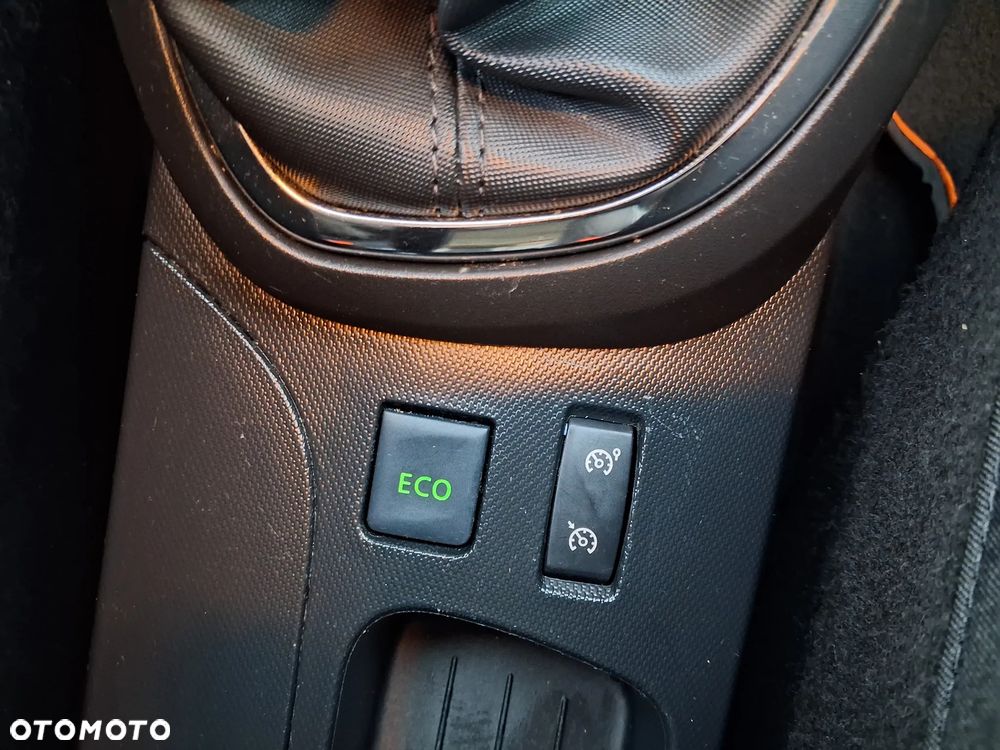 Renault Captur - 21