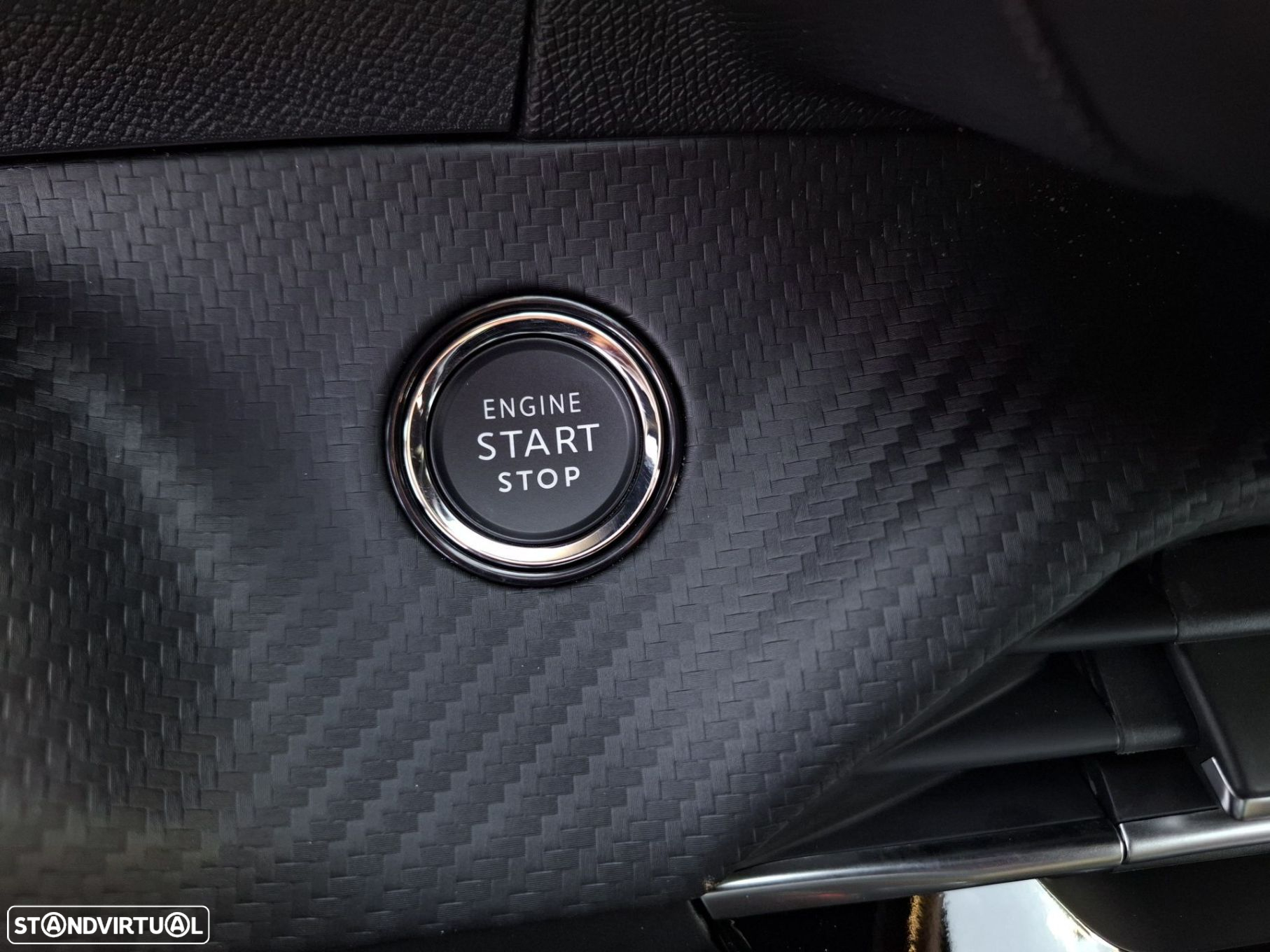 Peugeot e-2008 54 kWh GT - 20