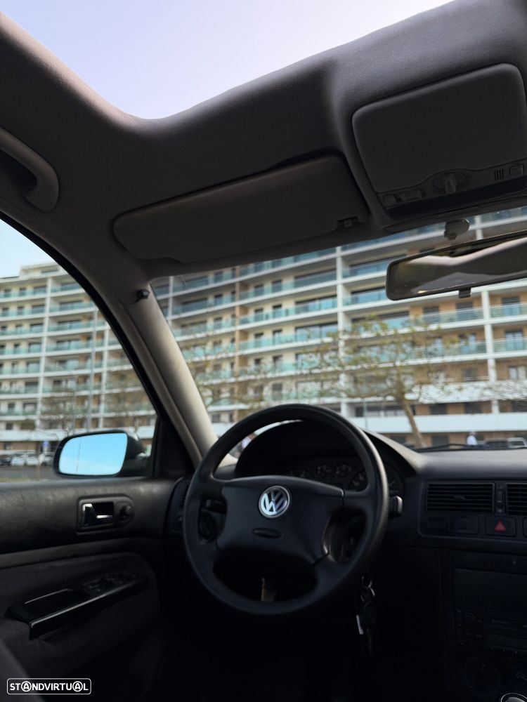 VW Golf 1.4i Confortline - 13