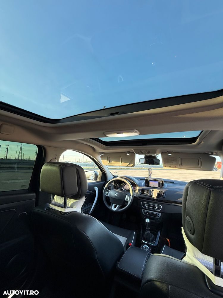 Renault Megane ENERGY dCi 110 Start & Stop Bose Edition - 9