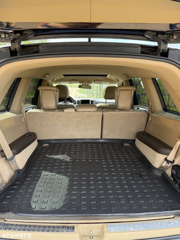 Mercedes-Benz GL - 7