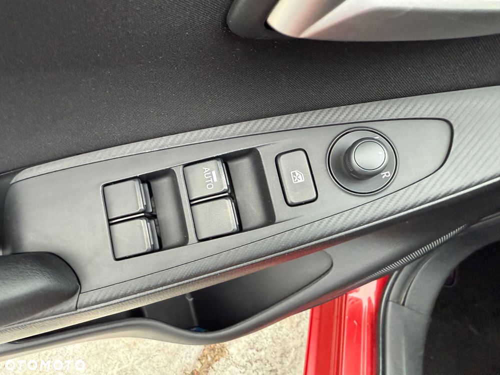 Mazda 2 SKYACTIV-G 90 Exclusive-Line - 25