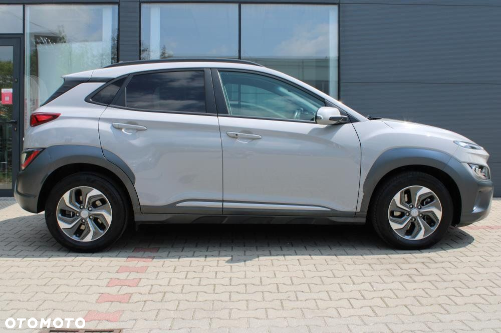 Hyundai Kona - 4