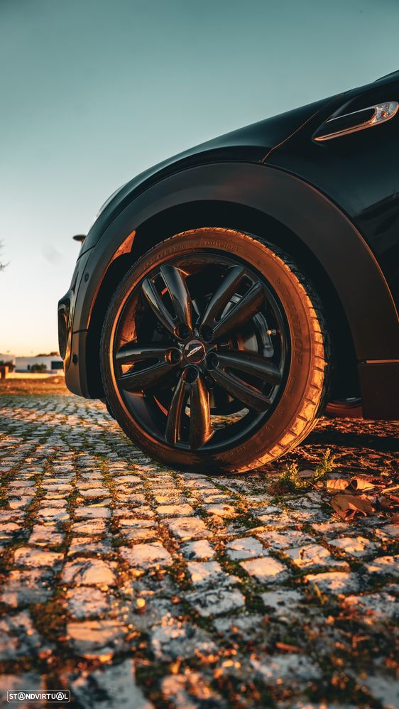 MINI 3 Portas One Aut. JCW - 6