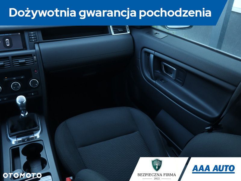 Land Rover Discovery Sport - 10