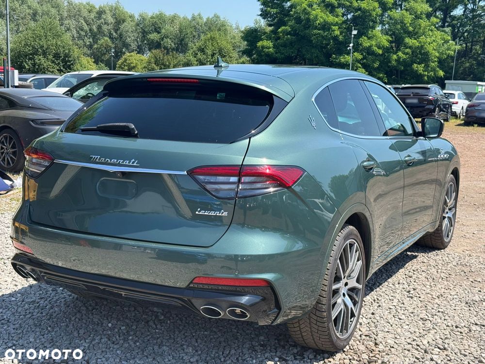 Maserati Levante S Q4 - 1