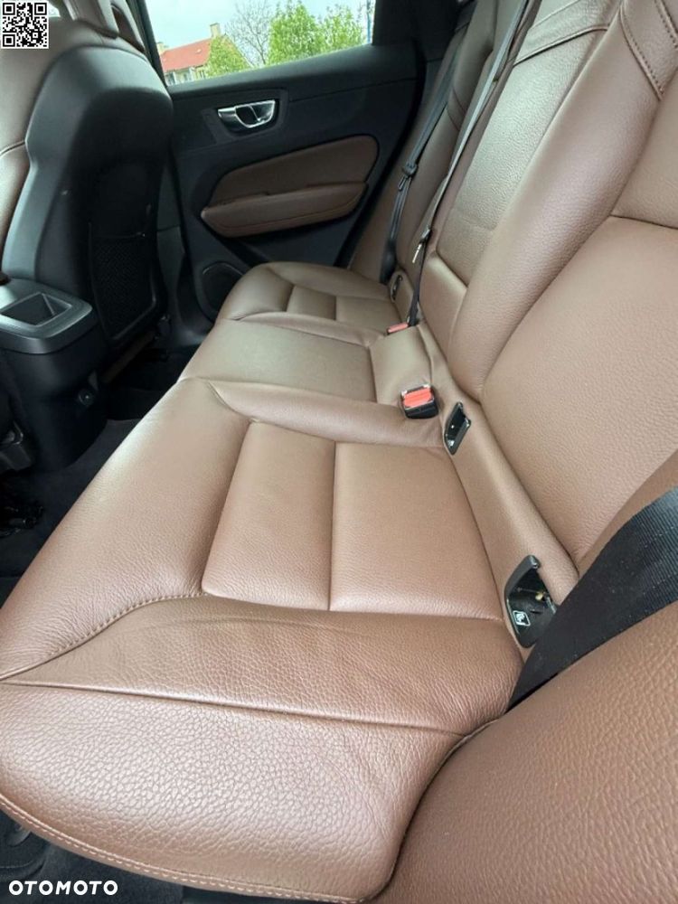 Volvo XC 60 - 22