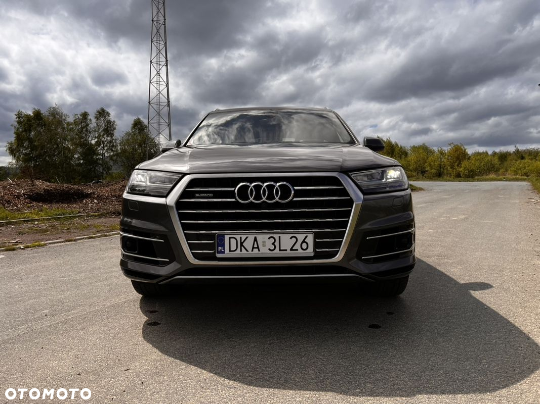Audi Q7 3.0 TFSI Quattro Tiptronic - 7