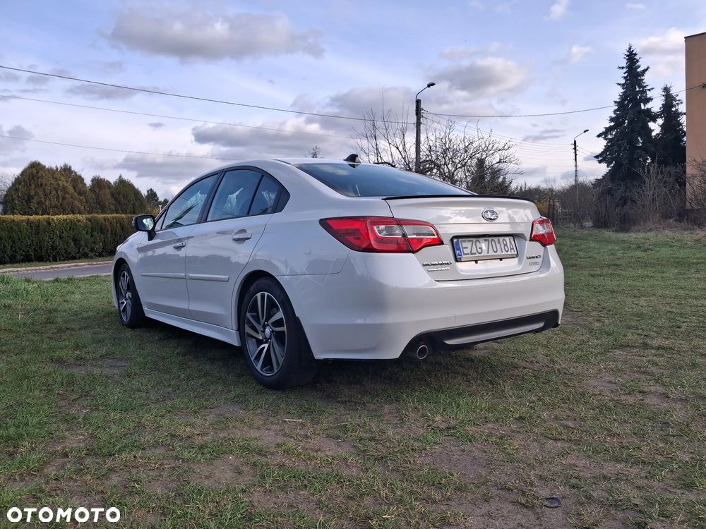 Subaru Legacy 2.5i Sport - 7