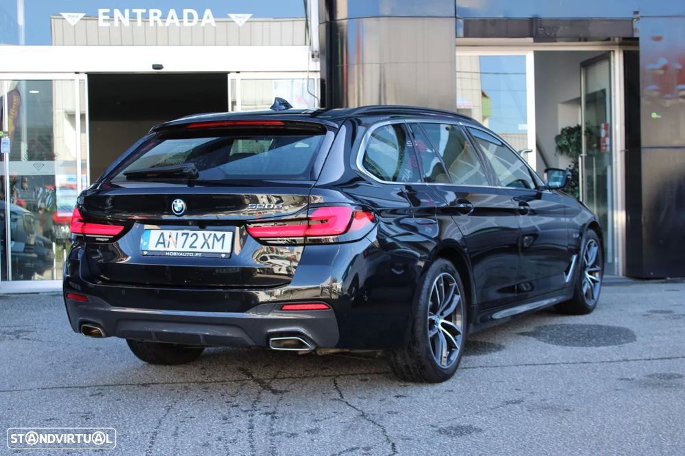 BMW 520 e Pack M - 2
