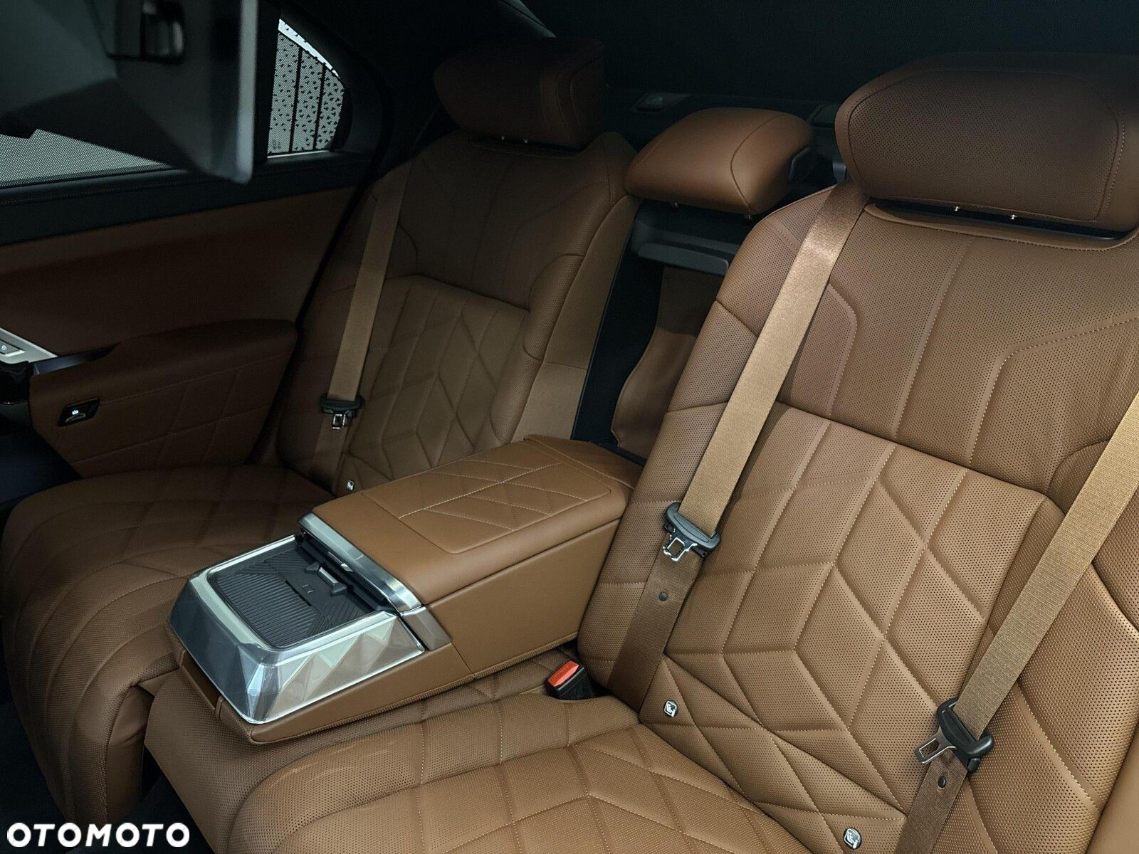 BMW Seria 7 - 17