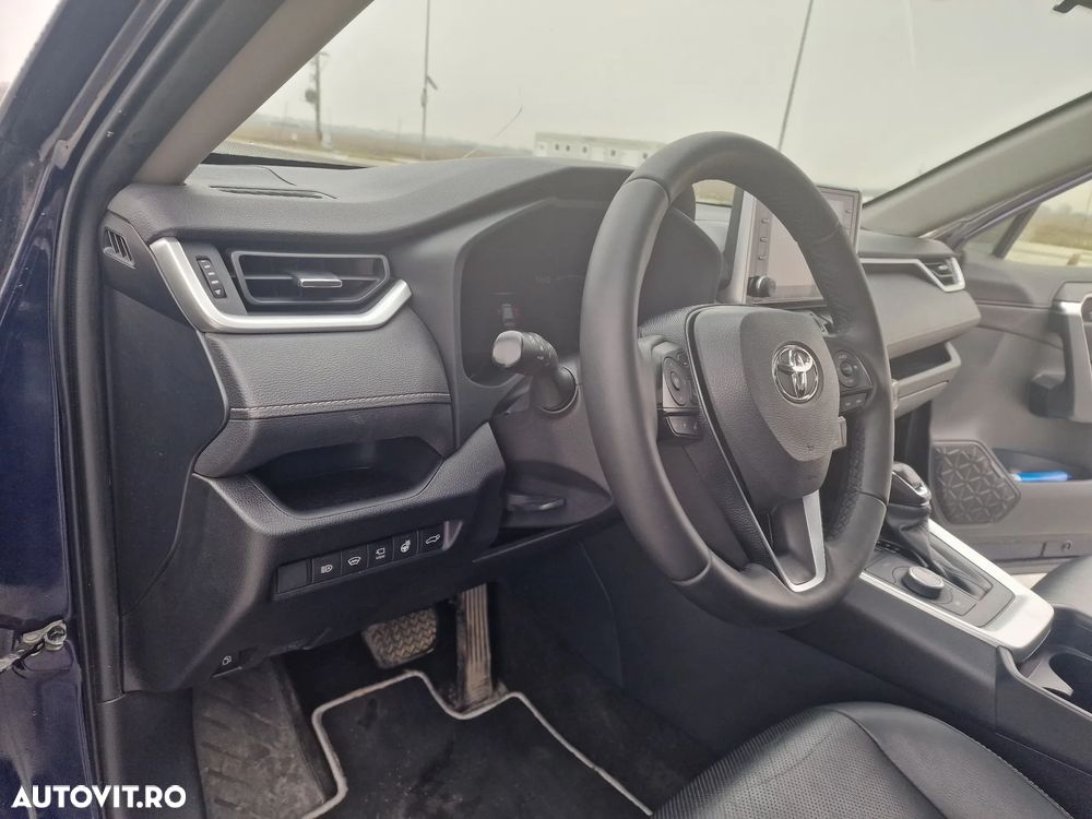 Toyota RAV4 2.5 VVT-iE 4x4 Luxury - 9