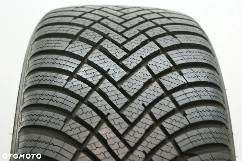 225/45R17 HANKOOK WINTER I CEPT RS3 , 8,1mm 2023r B2355