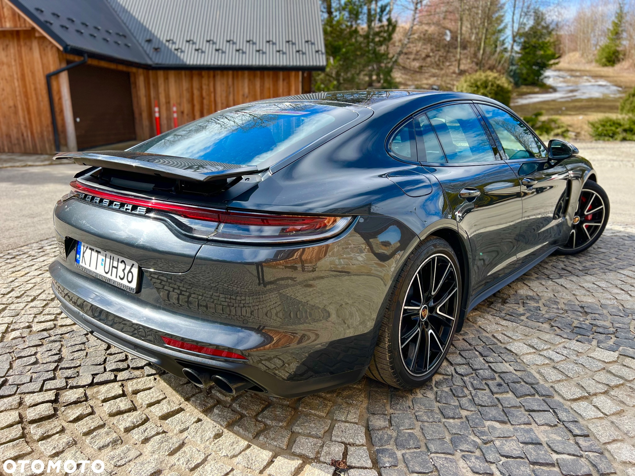 Porsche Panamera 4S - 5