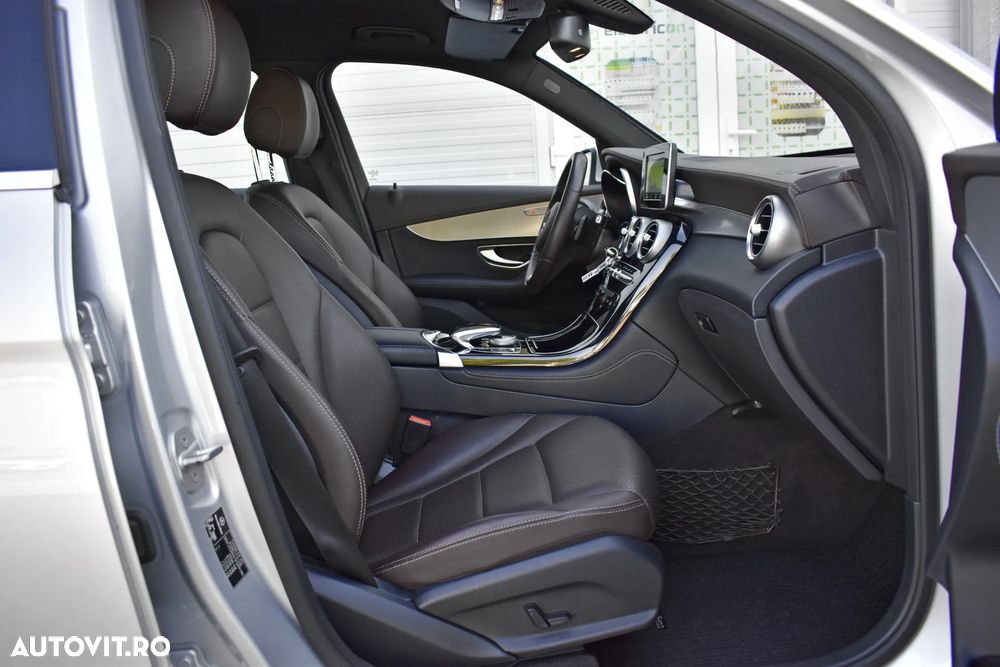 Mercedes-Benz GLC 220 d 4MATIC 9G-TRONIC Exclusive - 12
