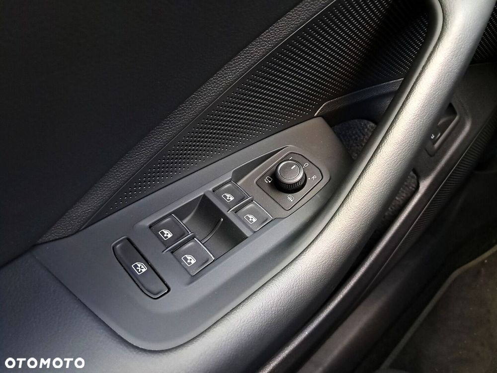 Volkswagen Passat - 16