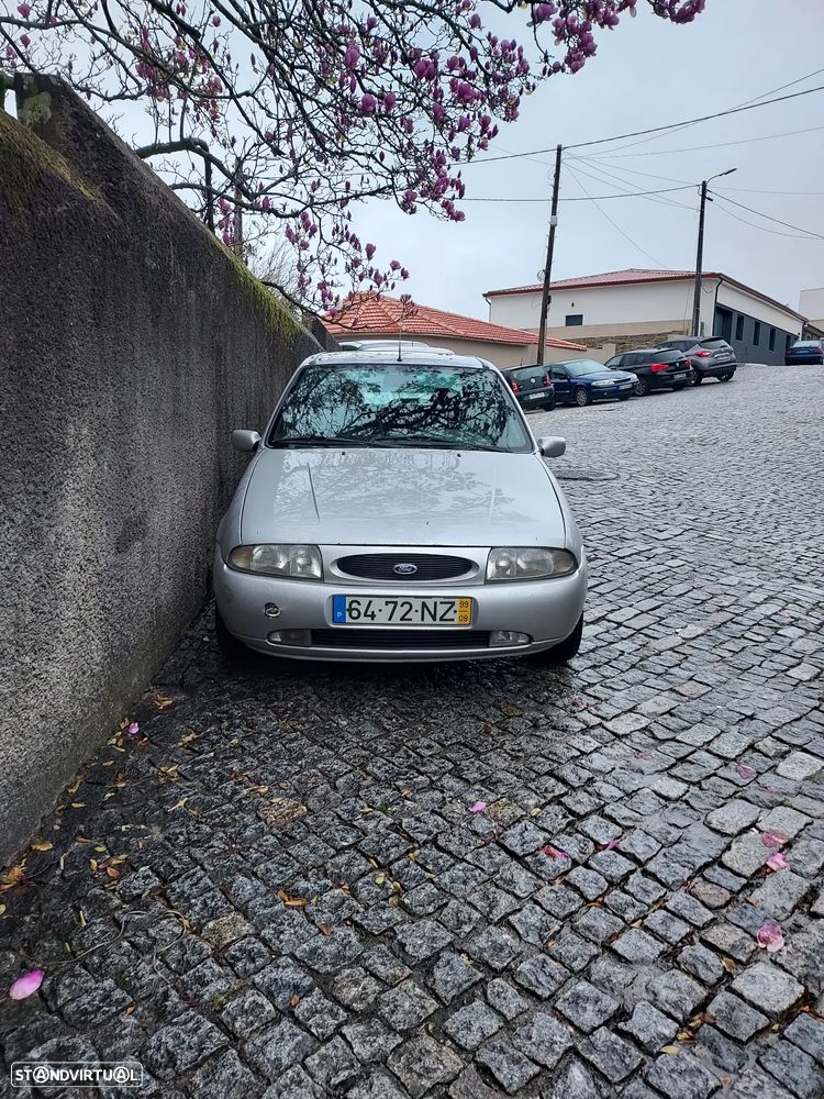 Ford Fiesta 1.25 Techno - 20
