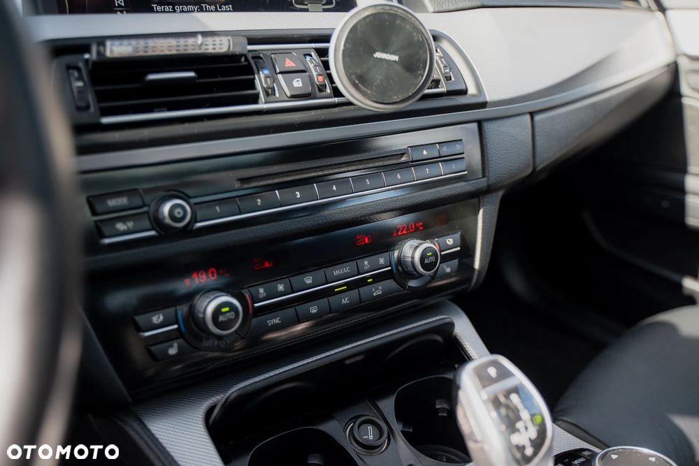BMW Seria 5 535d xDrive - 12