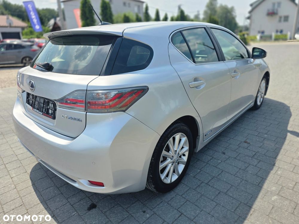 Lexus CT - 5