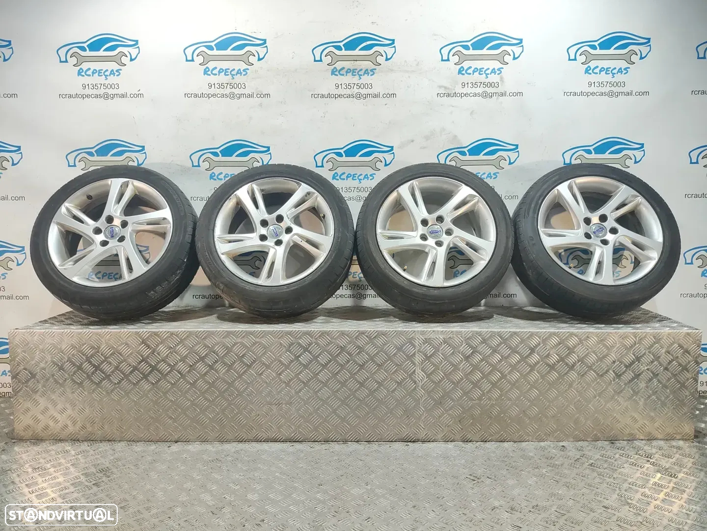 Jantes 17" Volvo - V50 - ORIGINAIS - 7J | ET52 | 5x108 - 17 Polegadas | 31302877 | Jante | 5 x 108 | 205 50 17 | Pneus - 2