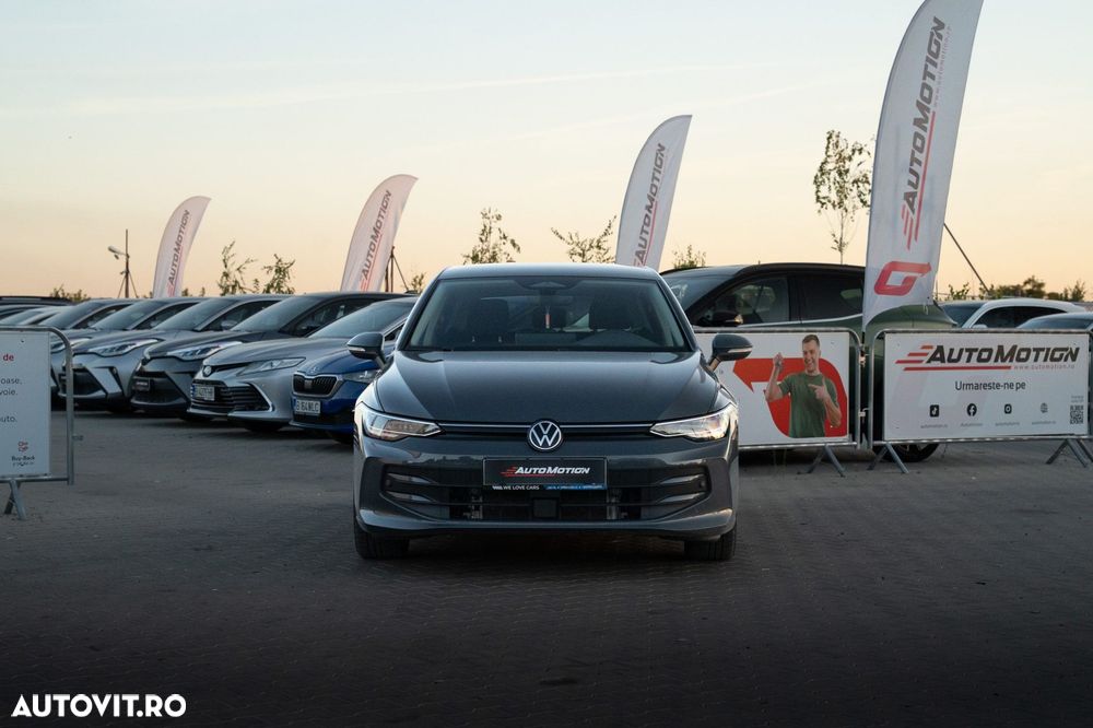 Volkswagen Golf - 25