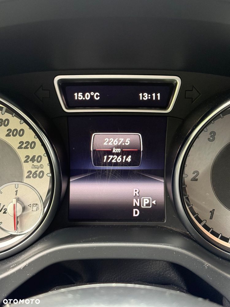 Mercedes-Benz CLA 220 d 7G-DCT AMG Line - 16