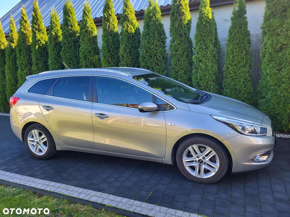Kia Ceed - 7