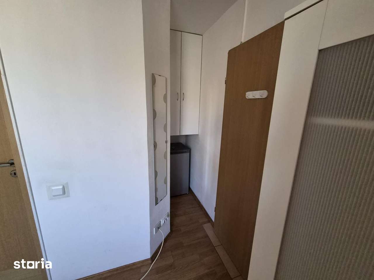 Garsoniera Pacii Militari cu centrala - Imagine principală: 2/4