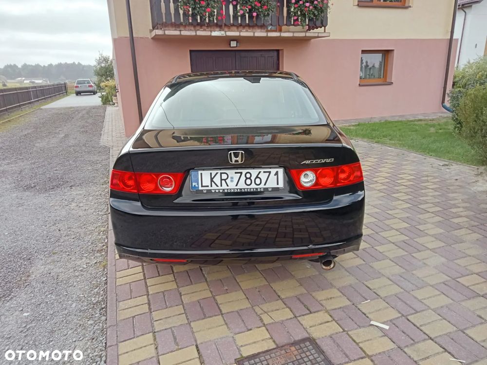 Honda Accord 2.0 i Sport - 4