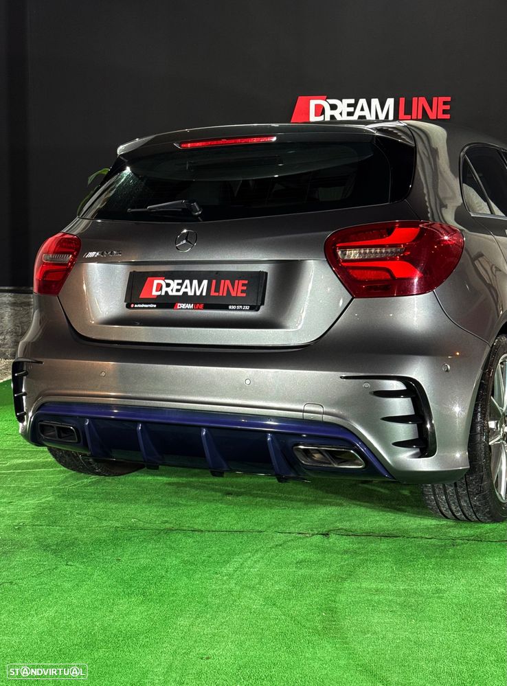 Mercedes-Benz A 45 AMG - 12